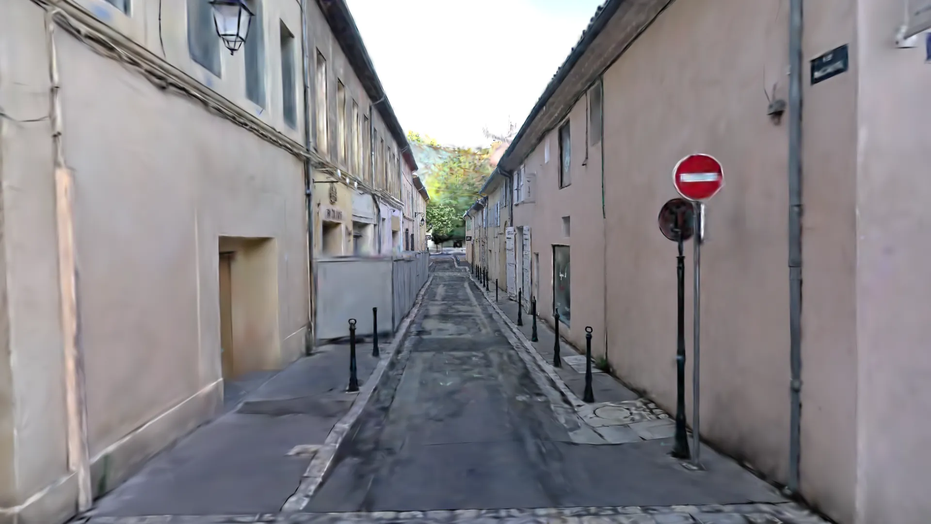 AIX-EN-PROVENCE, captured